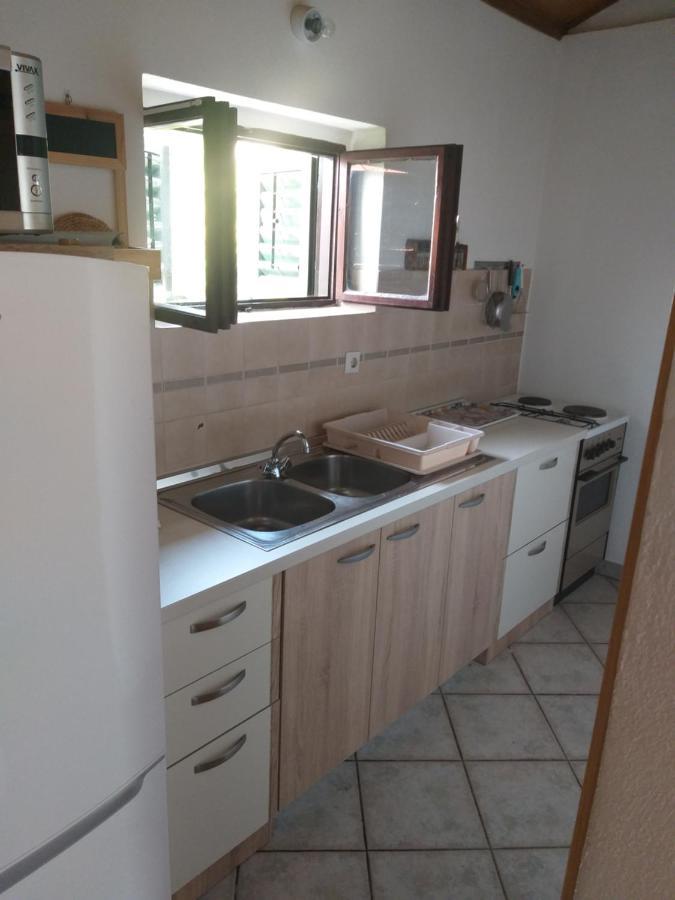 Apartamento Direkt Na Moru - Bungalov Šibenik Exterior foto